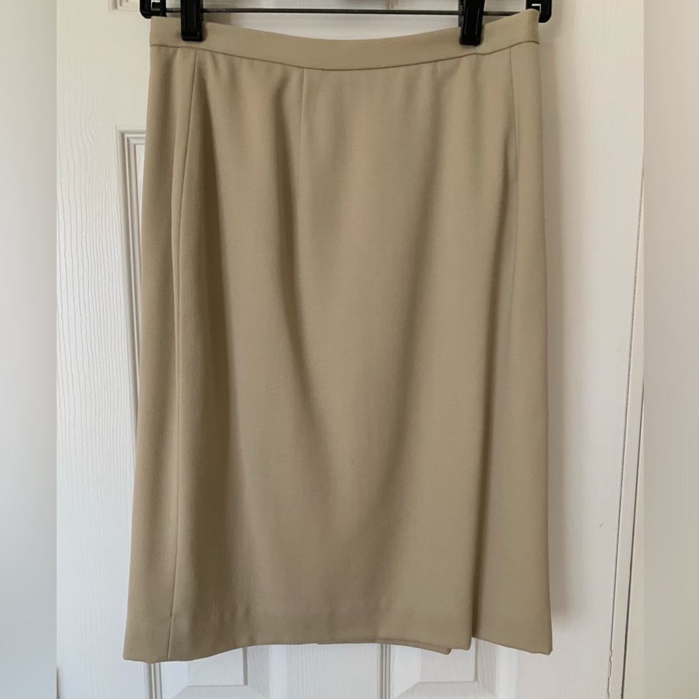 NWT Vintage Jones New York 100% Wool Skirt Tan Lined Size 6
